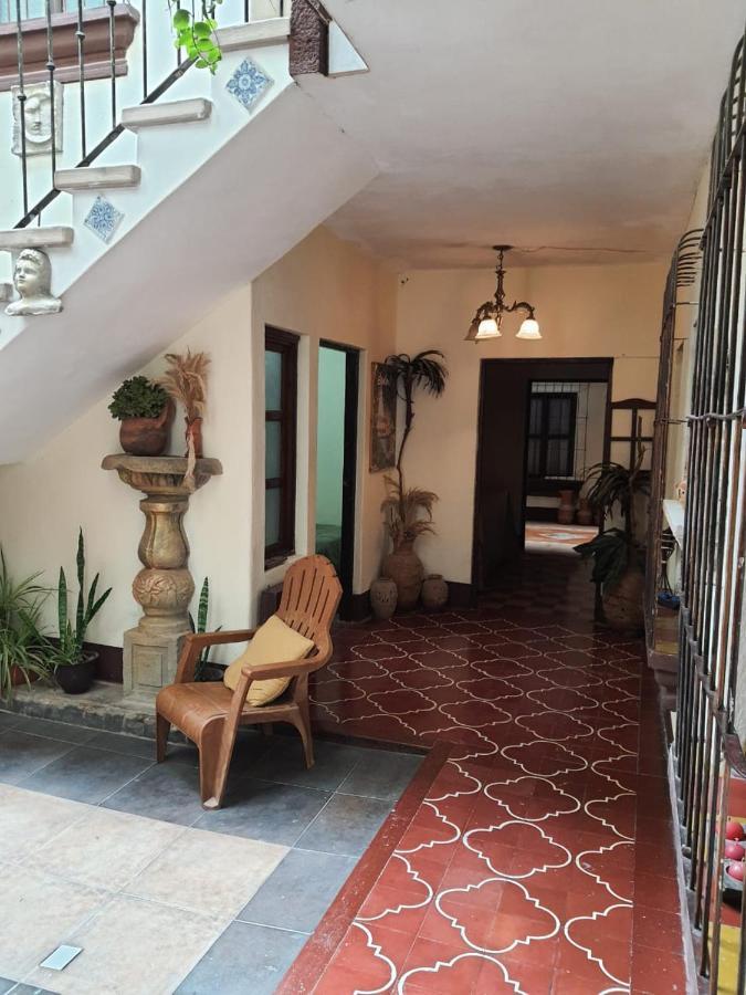 Hotel Acatenango Inn Antigua ภายนอก รูปภาพ