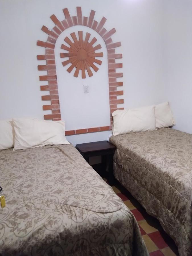 Hotel Acatenango Inn Antigua ภายนอก รูปภาพ