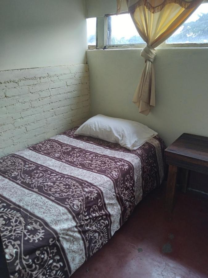 Hotel Acatenango Inn Antigua ภายนอก รูปภาพ
