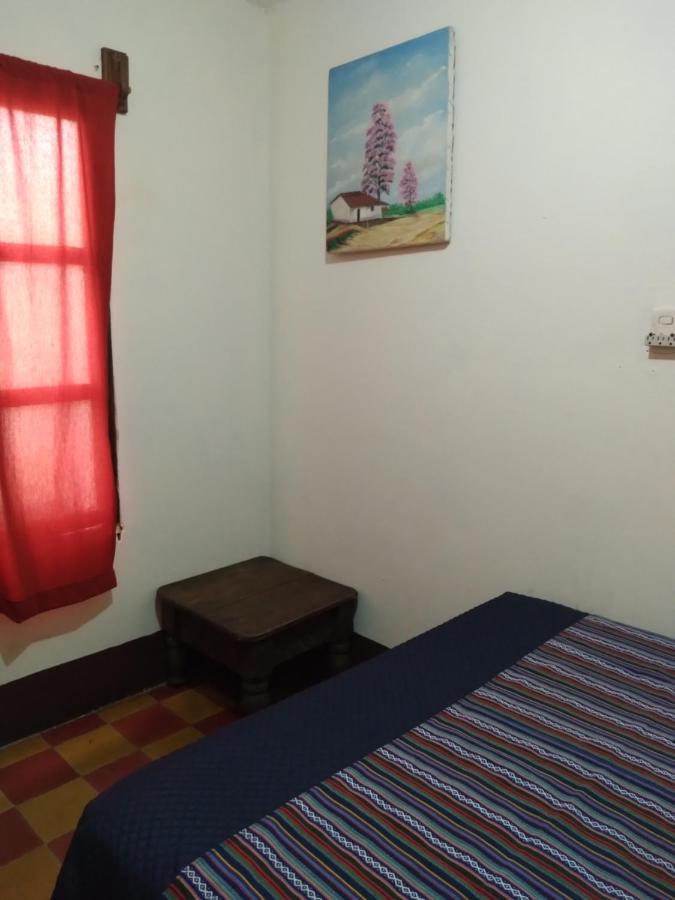 Hotel Acatenango Inn Antigua ภายนอก รูปภาพ