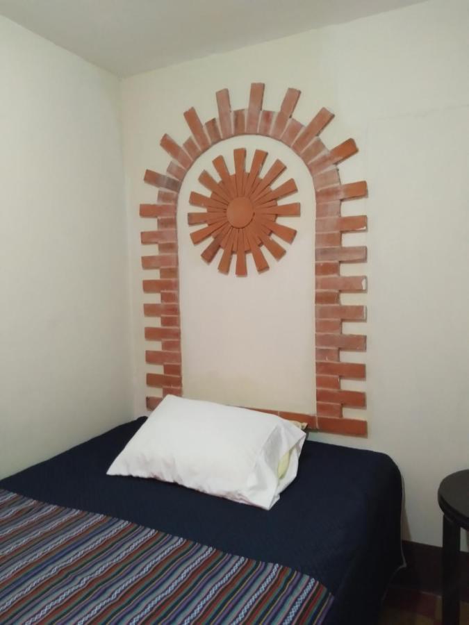Hotel Acatenango Inn Antigua ภายนอก รูปภาพ