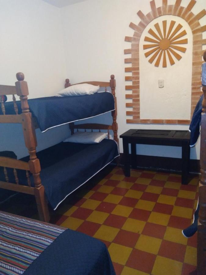 Hotel Acatenango Inn Antigua ภายนอก รูปภาพ