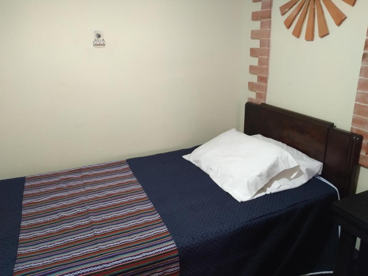 Hotel Acatenango Inn Antigua ภายนอก รูปภาพ